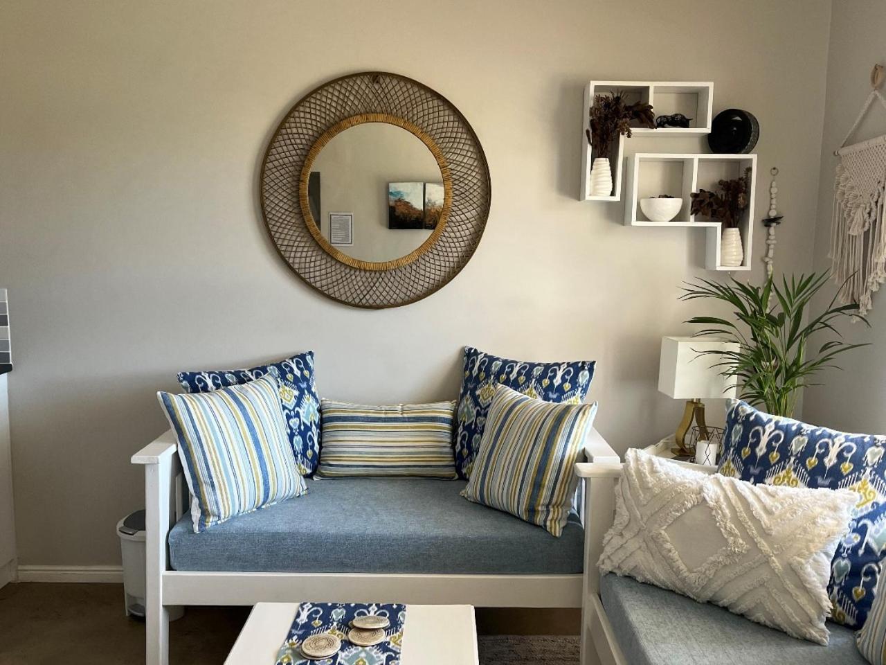 Serenity Self-Catering 2-Bed Unit Hermanus Esterno foto