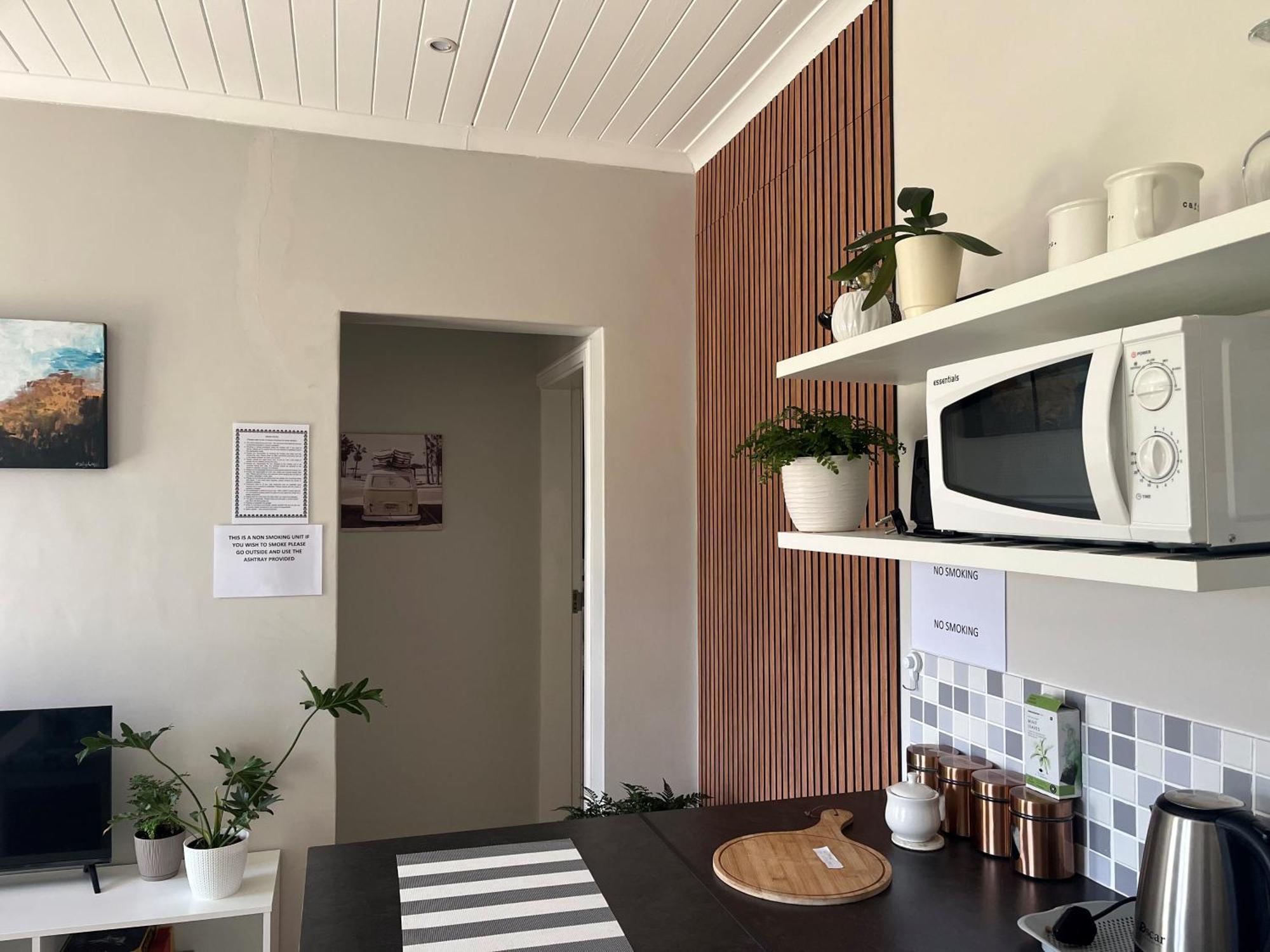 Serenity Self-Catering 2-Bed Unit Hermanus Esterno foto